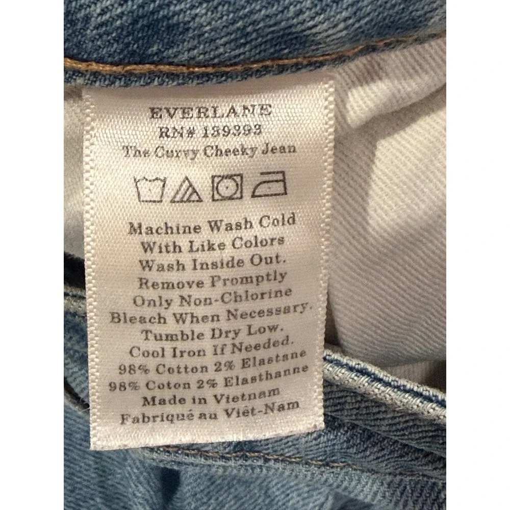 Everlane The Curvy Cheeky Jean Light Indigo High Rise Straight Crop Denim 26